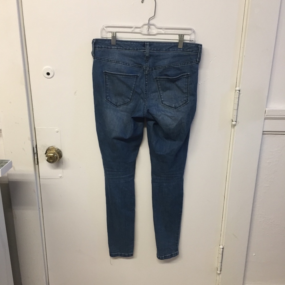Universal Thread Mid Rise Jeggings Size 4 - Picture 6 of 10